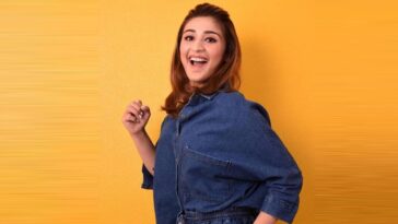 dhvani bhanushali video songs